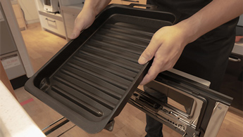 グリルプレートは取り外して手洗いできます｜IHクッキングヒーターのグリル掃除