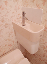 コンパクトなコーナー手洗器