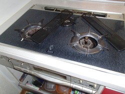 施工前のコンロ