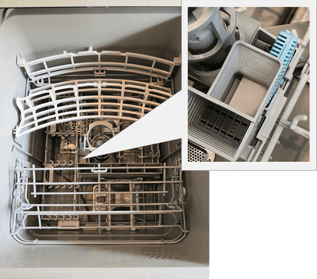 食洗機洗剤の投入口はセンターノズル付近にあります｜リンナイのディープタイプ食洗機